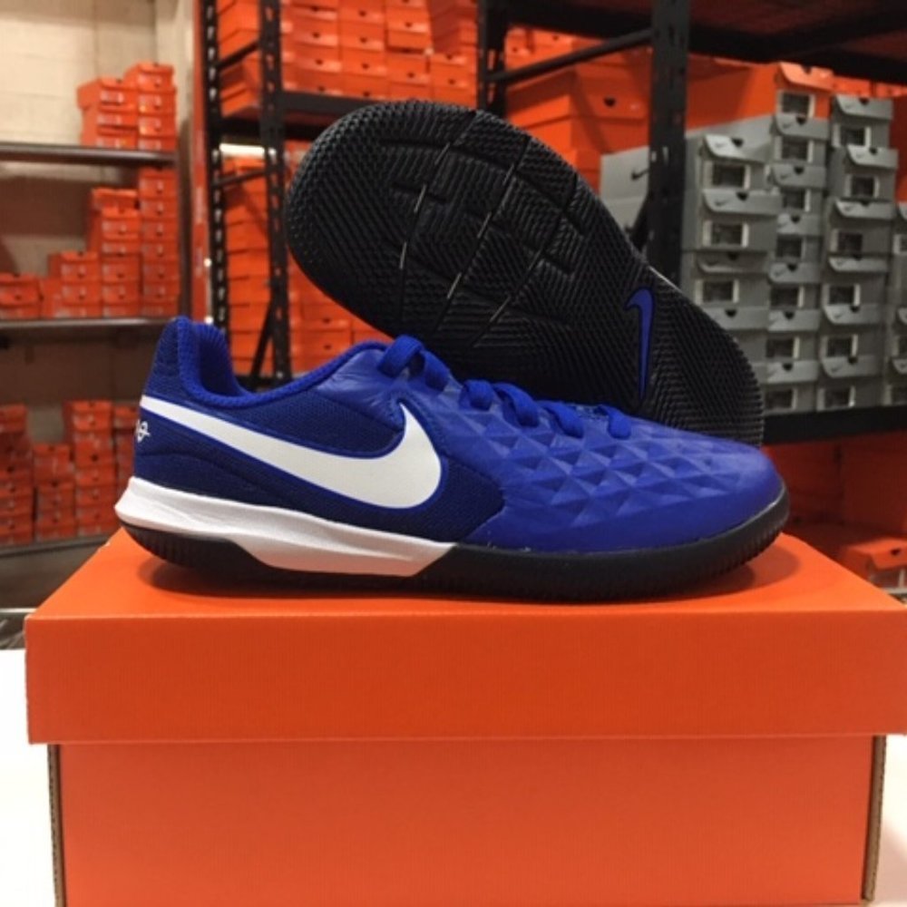 Nike Junior Legend 8 Academy IC Soccer Shoes NEW!